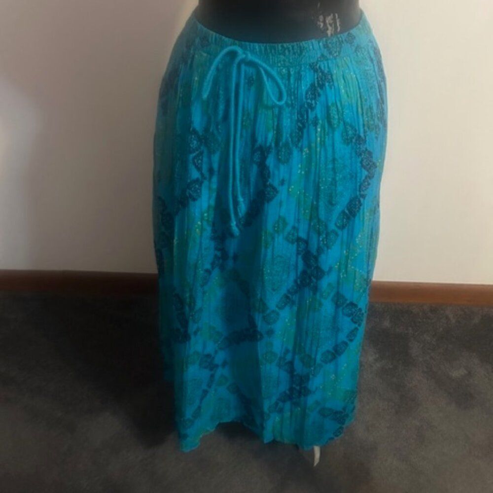 Jones of New York Blue/Green crinkle skirt, size 2X
